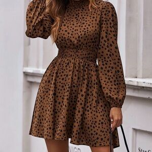 🤎 Elevated Animal Print Smocked Midi Dress 🤎